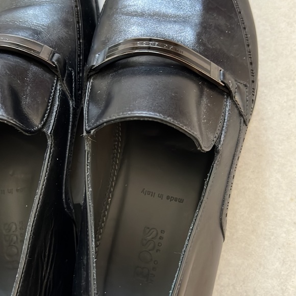 Hugo Boss men’s leather shoes, size 8 - Picture 5 of 7